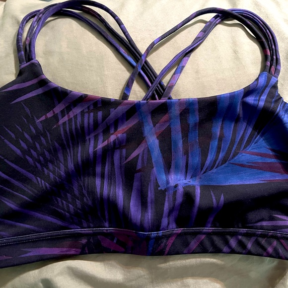 GapFit Eclipse medium support strappy sports bra - Picture 1 of 3